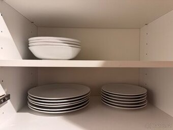 Biely keramický tanierovy set 6-6-6