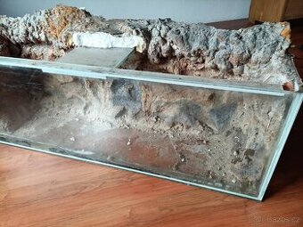 akvárium, terárium