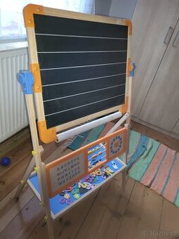 Detska magneticka tabule + magnetky.
