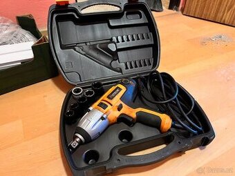 Elektrický rázový utahovak