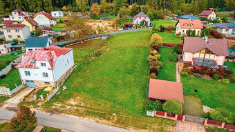 Prodej stavebního pozemku 1.352m2 v obci Těškov, okr.Rokycan