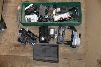 Řídící jedntoky bluetooth kamery online klima nabíječka