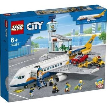 Lego City 60262 letadlo a letištěm