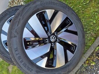 Nová Letní kola Volkswagen ID BUzz R19 Continental