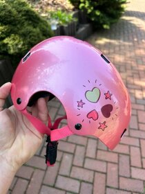 Dětská helma Uvex na kolo růžová