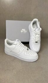 Nike Air Force 1 Low '07' White