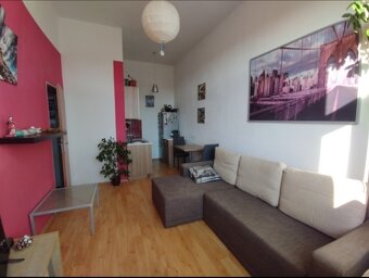 2kk 37m² parking balkon sklep