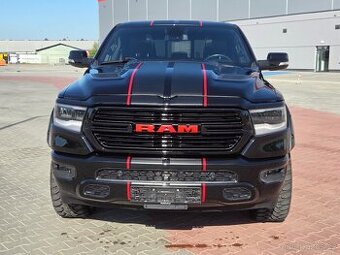 DODGE RAM V 1500 2020 5.7 HEMI 4x4 LARAMIE OFF-ROAD
