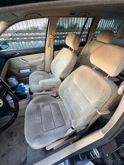 Interiér golf 4
