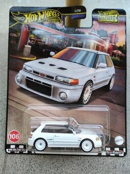 Hot Wheels Premium MAZDA 323