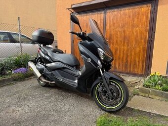 Yamaha X max 400