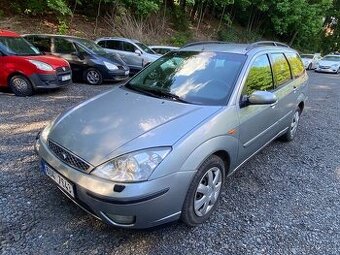 Ford Focus Combi GHIA 1.8 TDCI 85kW klima tažné xenony 2004