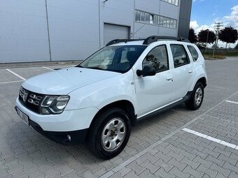Dacia Duster 1.6 SCe 84kw 4x4, ČR, 1.maj., serviska, DPH