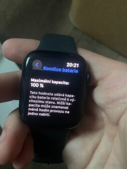 Apple Watch SE 2gen GPS 44mm - 1