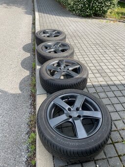 Sada disků 16" 4x100 se zimními 195/55