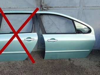 Pravé přední dveře Peugeot 307 - LQAD