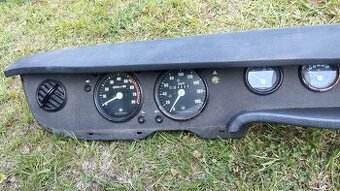 Palubní deska na Škoda 110R