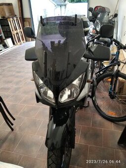 Suzuki V Strom 650