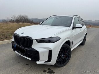 BMW X5 30d xDrive Facelift - SLEVA (panorama, tažné, 22"...