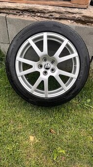 Škoda Spider R17 5X100 + Barum Bravuris 215/50 R 17 Y Xl