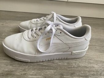 Bílé botasky Puma vel. 41