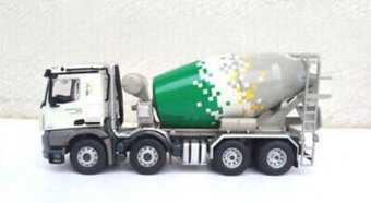 Mercedes Benz AROCS 8X4 domíchávač betonu
