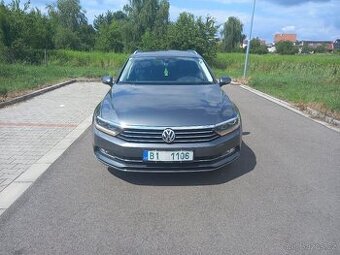 VW PASSAT B8 2,0TDI-2015-LED-ACC-HIGHLINE-PARK.ASIST-140KW
