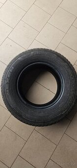 Pneu letní 225/75/16C, Nexen Roadian CT8.