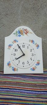 Staré - Nástěnné porcelánové hodiny Ditmar Urbach