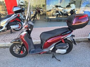 Honda SH 125i MODE (2019) plexi, kufr, řp.sk. B