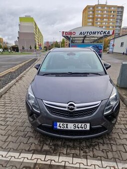 Opel zafira tourer