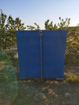 Plechová skříň - 1