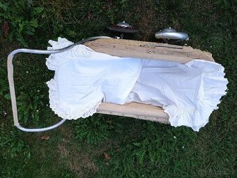 Prodáme dětský retro kočárek