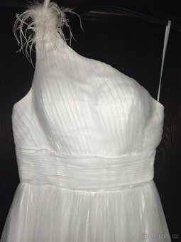 Šaty na bílou prodlouženou