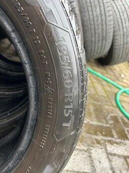 185/60/15 zimní Barum 5