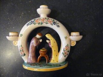 Starý svícen s jesličkami