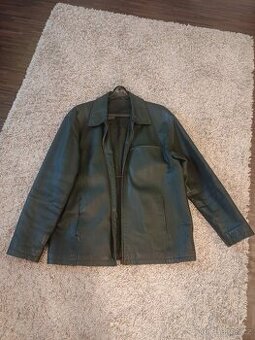 Prodám černou koženou bundu.