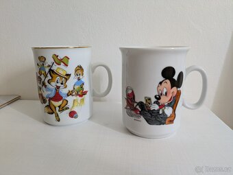 Daruji dva dětské porcelánové hrnky (Made in Czechoslovakia)