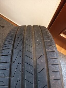 Letní pneu 235/55 R18