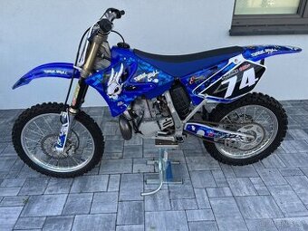 YAMAHA YZ250