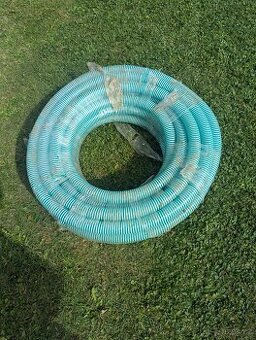 Mix nových hadic – vše co je na fotkách – 999 Kč