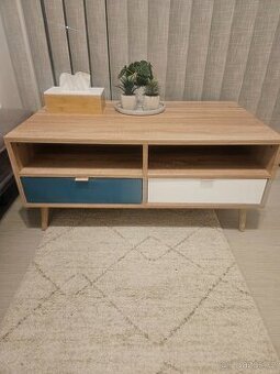 Konferenční stolek