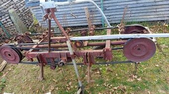 Obraceč sena TON - 1