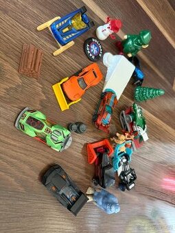 Hot wheels vanocni set.