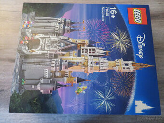 LEGO Disney 71040 Disney Castle - 3 varianty
