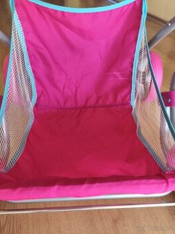 Kočárek pro panenky