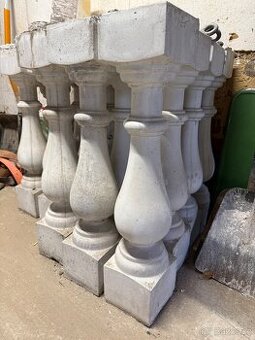 Okrasné dekorativní sloupky  20ks