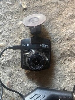 Autokamera LAMAX Drive C3 – Full HD + 16GB paměťová karta