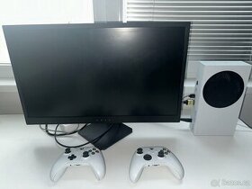 Xbox SERIES S 512GB + monitor OMEN + game pad - 1