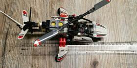 Lego Technik Ultralehká helikoptéra